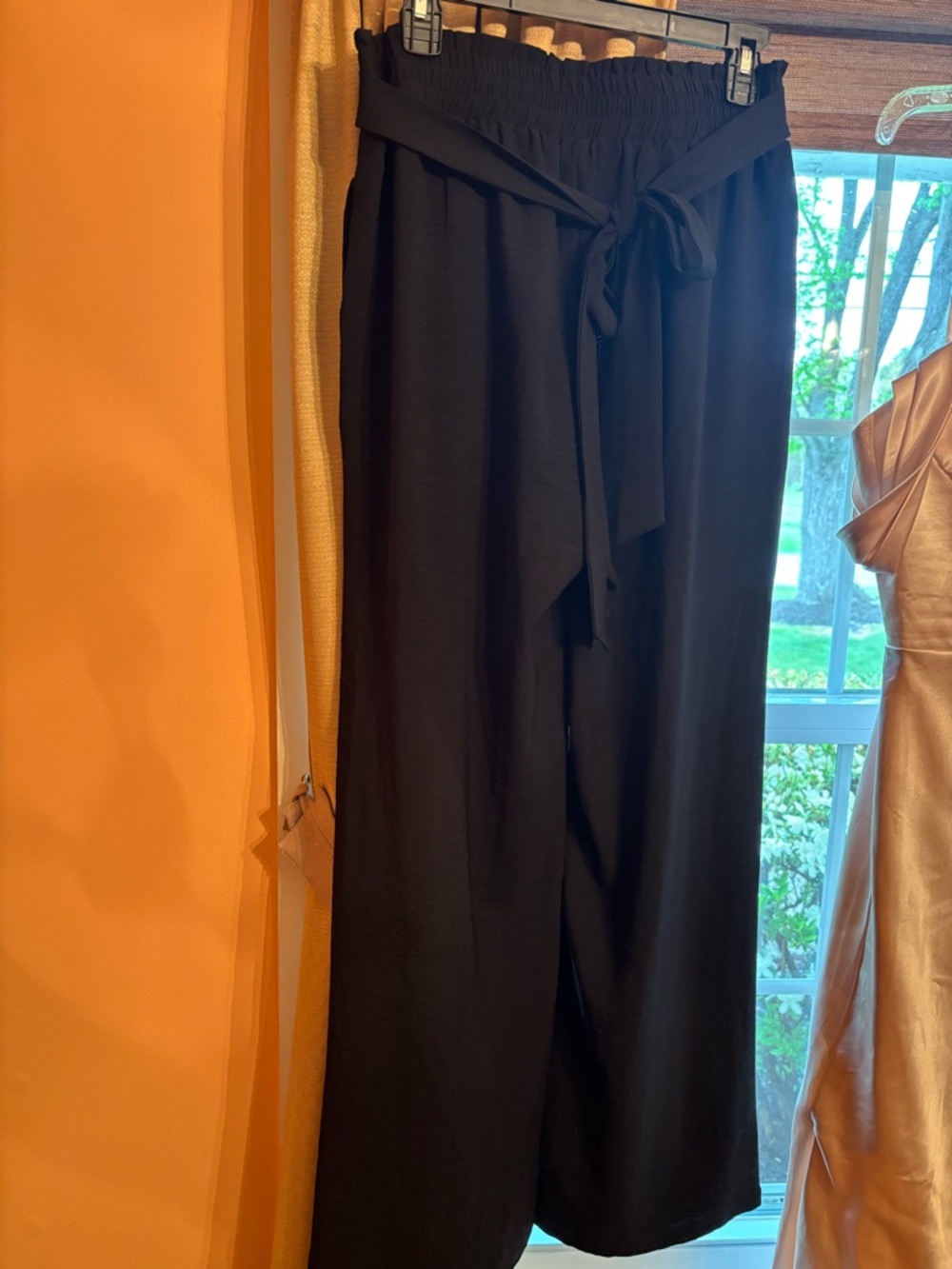 High-Rise Wide Leg Tie-Waist Pants - Black - Picture 4 of 4